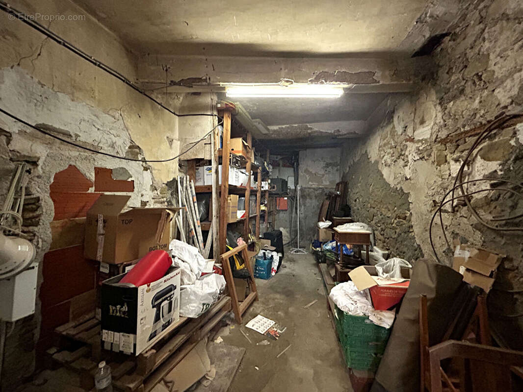 Local commercial Carcassonne 67 m2 - photo 4