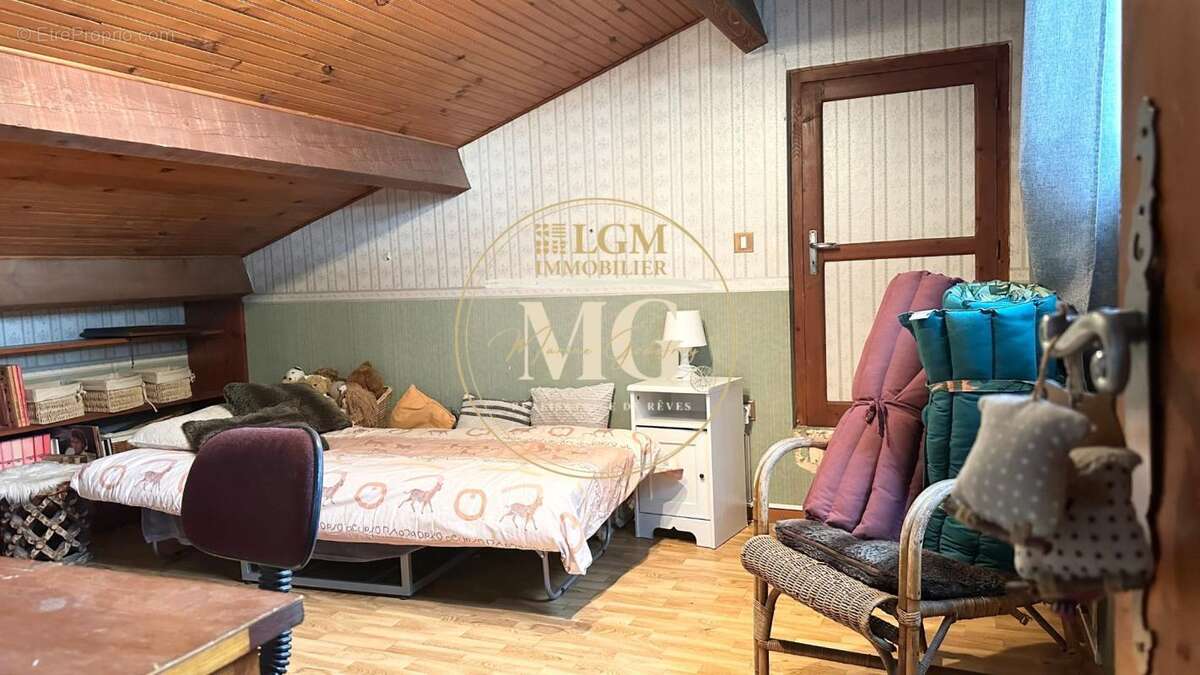 Maison à AUJARGUES