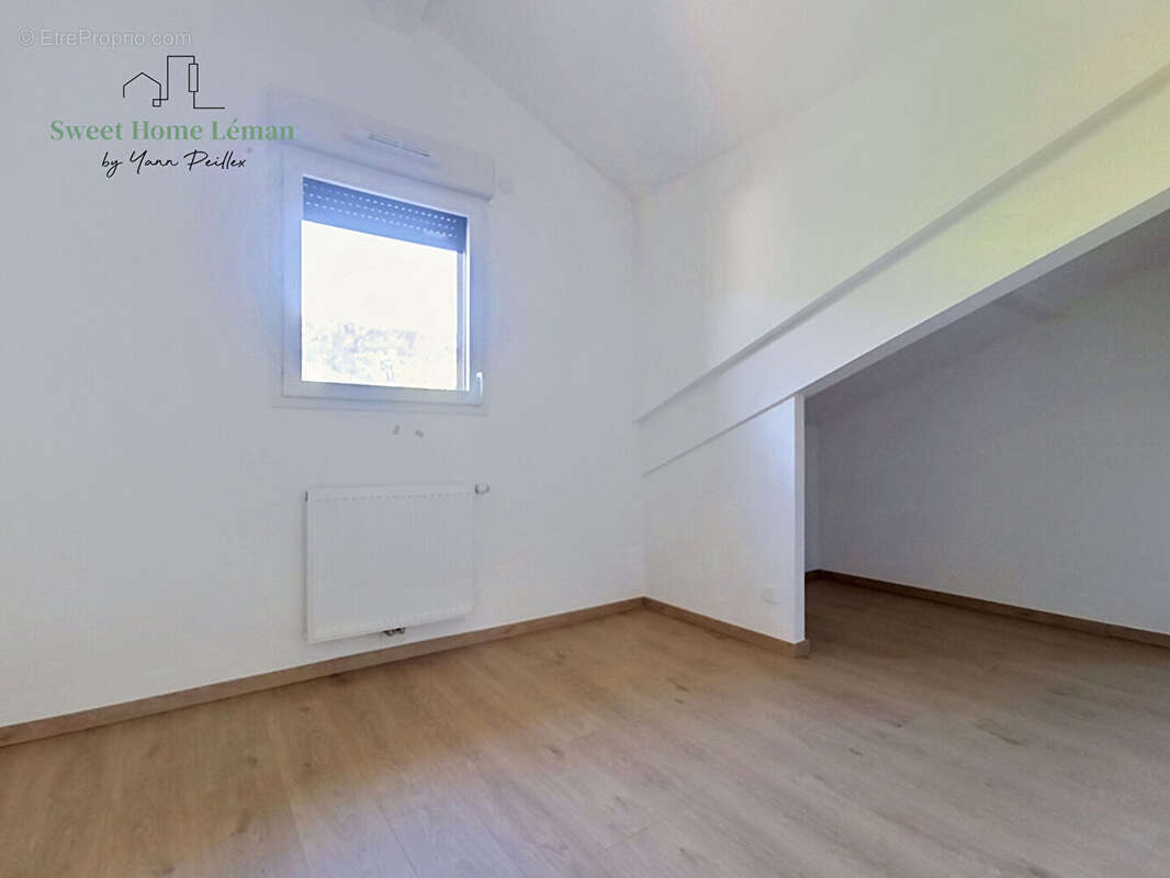 Appartement à BRENTHONNE