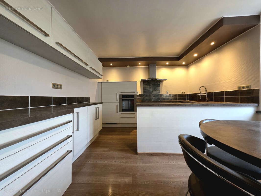 Appartement à ROYE
