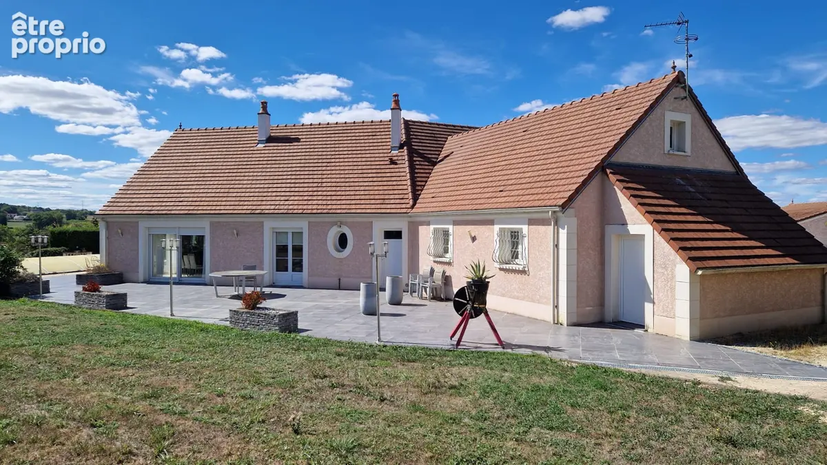 Pavillon plain-pied  - 5 pièces - 4 chambres - jardin - piscine - photo 3