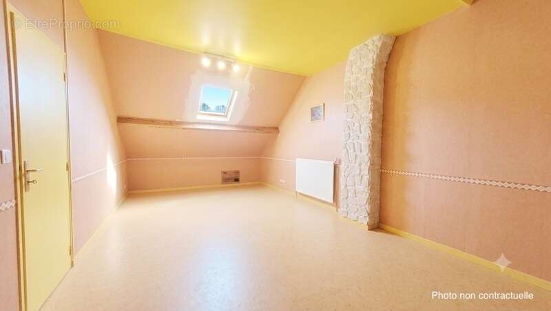 Maison familiale de plus de 160 m² avec sous-sol total et dépendance de 90 m² – À deux pas des écoles et de la gare - photo 12