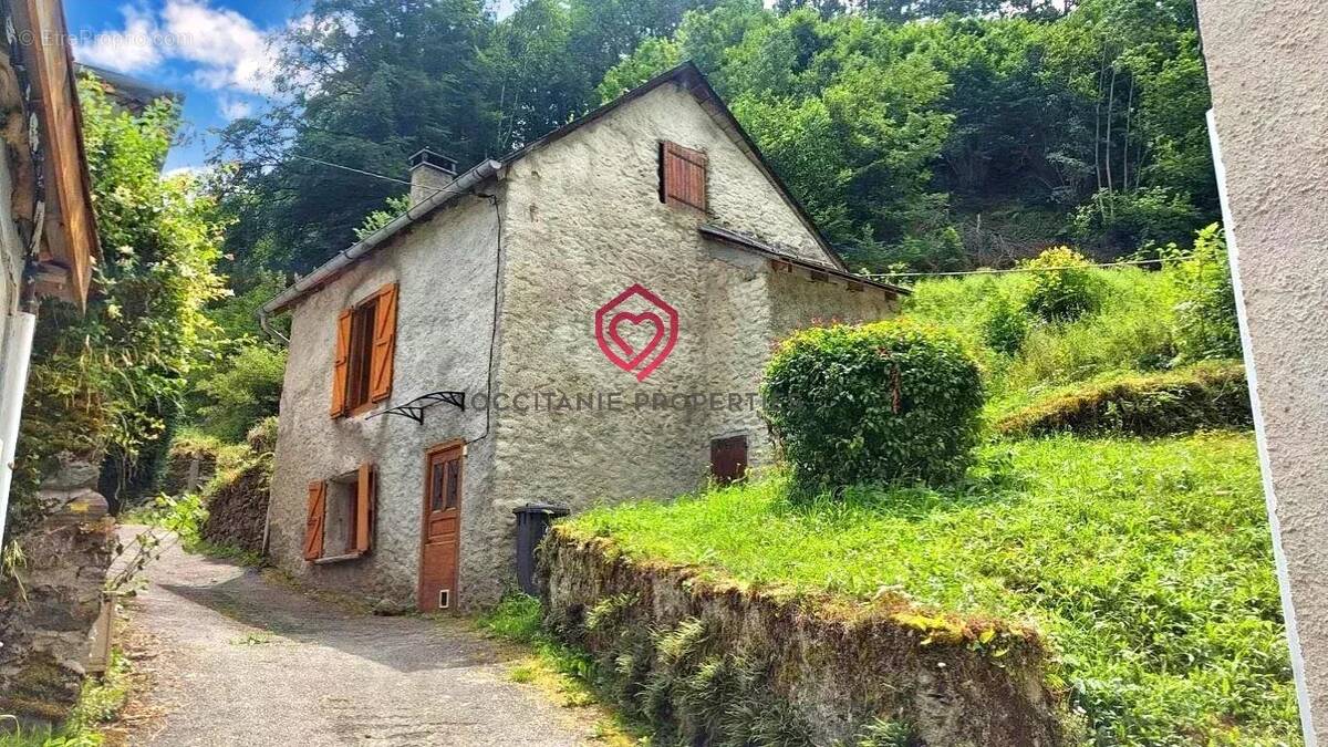 Maison à COUFLENS