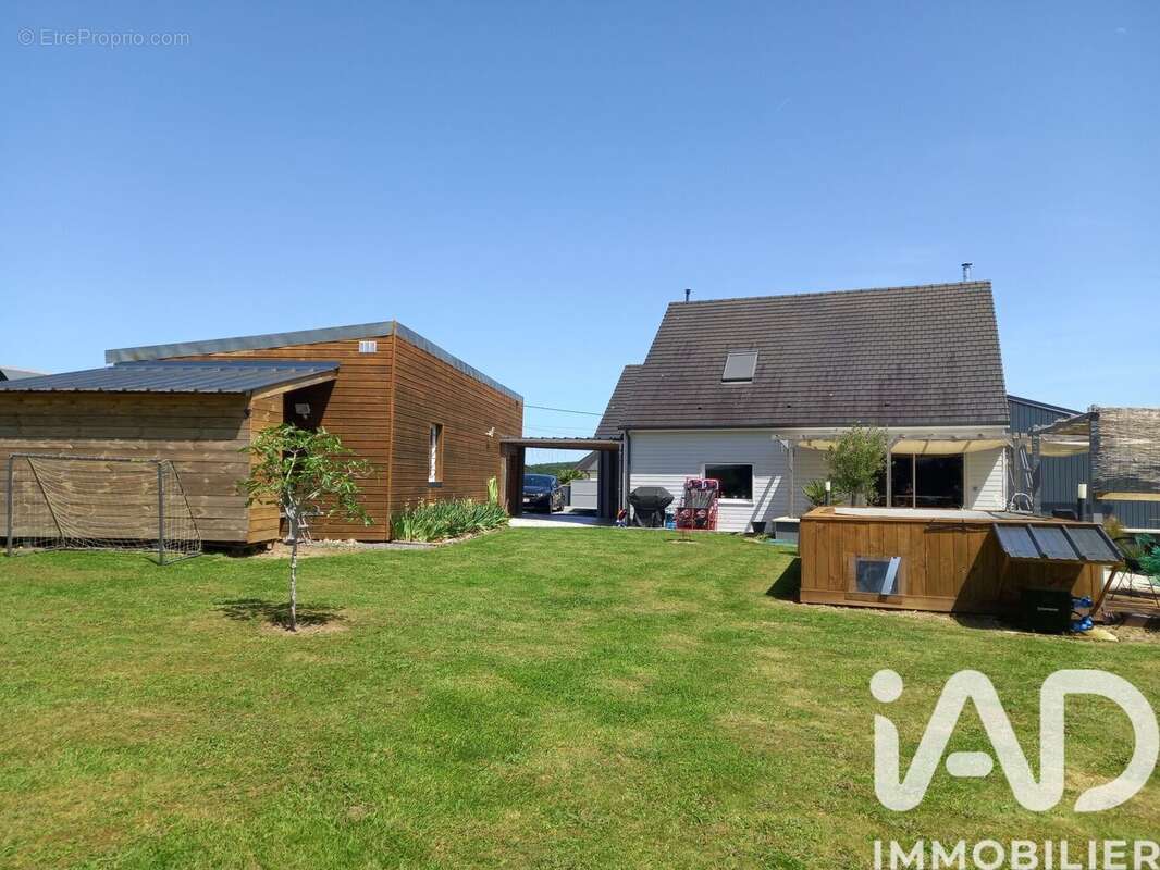Maison 155 m² à Averton  - photo 2