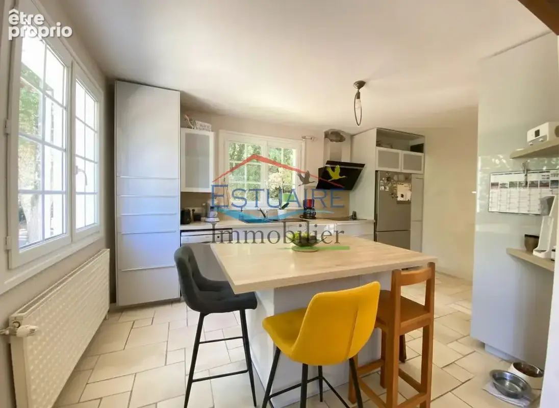 Maison 6 pièces 160 m² à vendre à Saint-Etienne-De-Montluc (44360) - photo 4