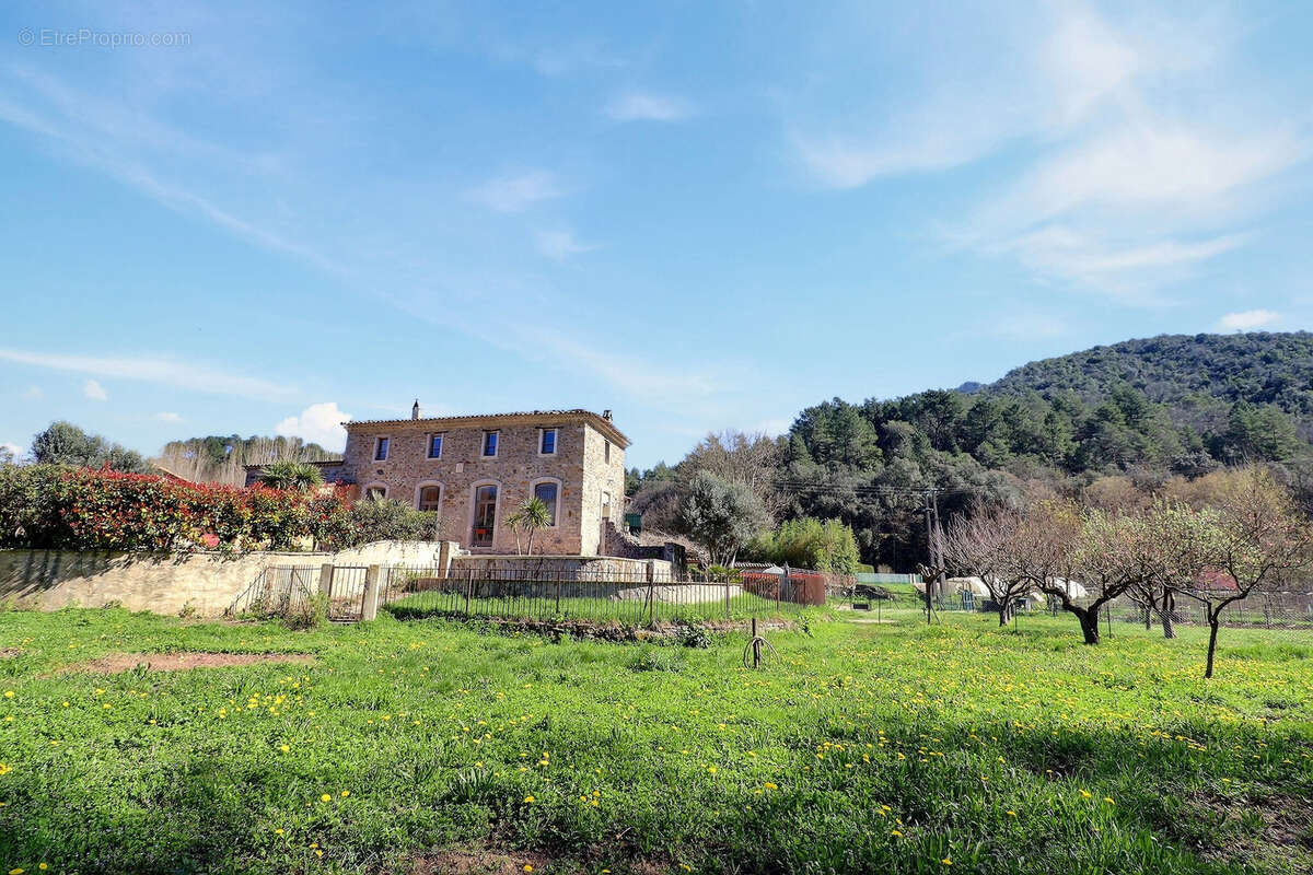 Maison à SAINT-HIPPOLYTE-DU-FORT