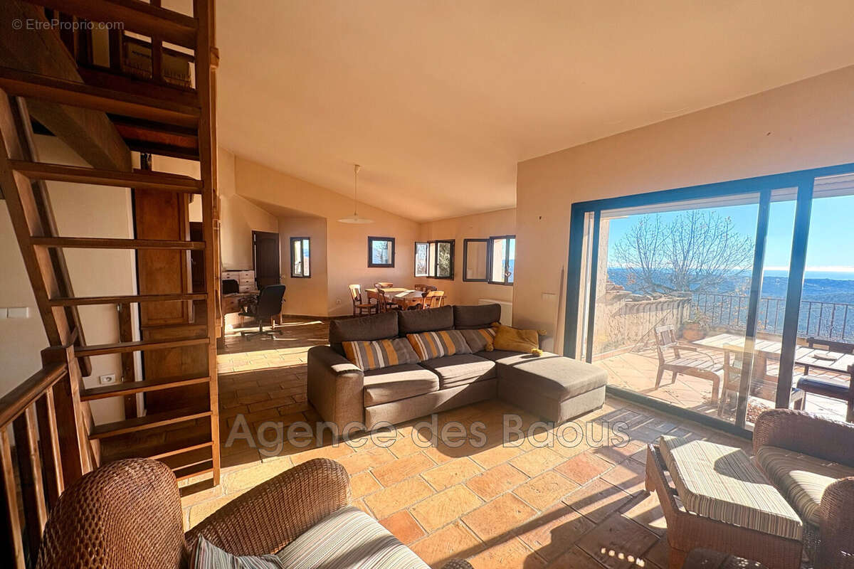 Maison à SAINT-JEANNET