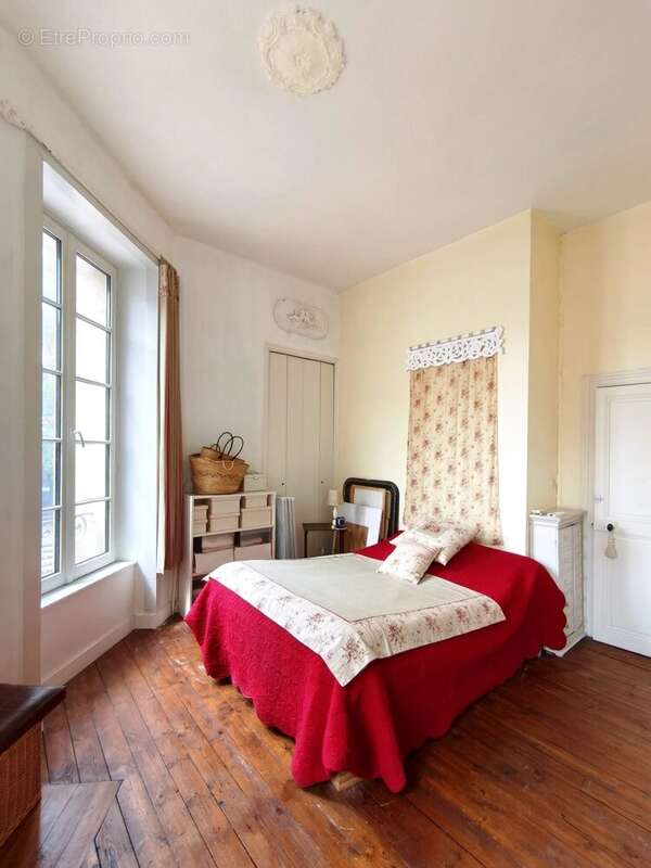 Maison à POITIERS