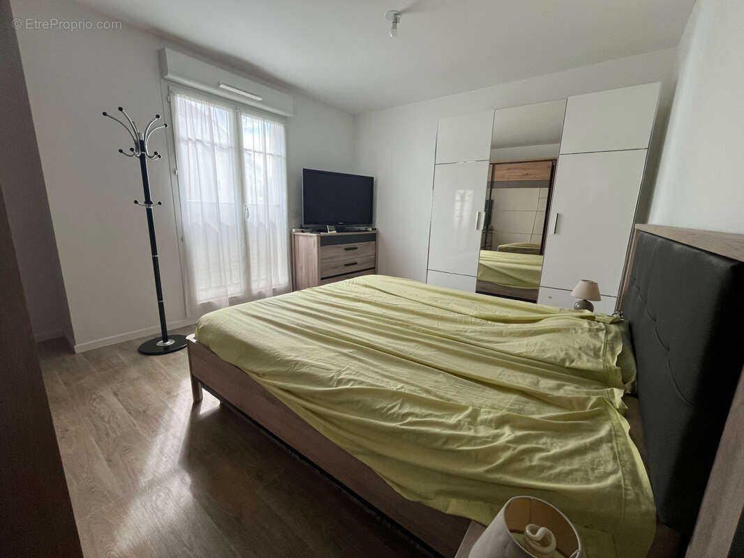 Appartement à LE BLANC-MESNIL