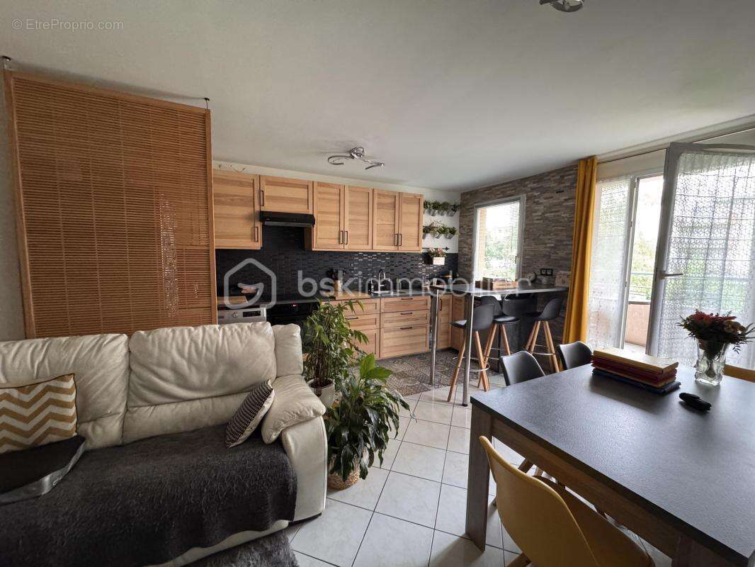 Appartement 3 pièces avec balcon et stationnement en sous-sol - Vert-Galant - DPE C - photo 6