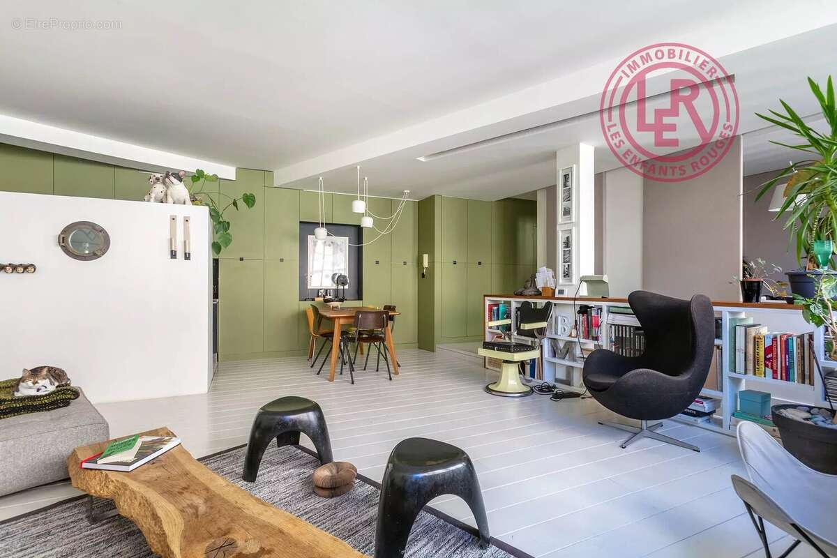 Appartement à PARIS-19E
