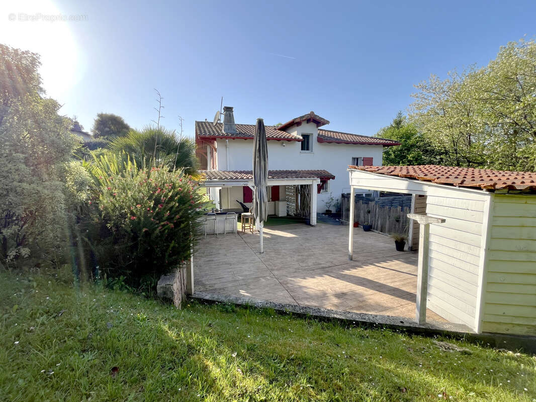 Maison à MOUGUERRE