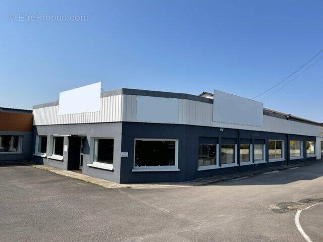 Photo 1 - Commerce à LA FERTE-GAUCHER