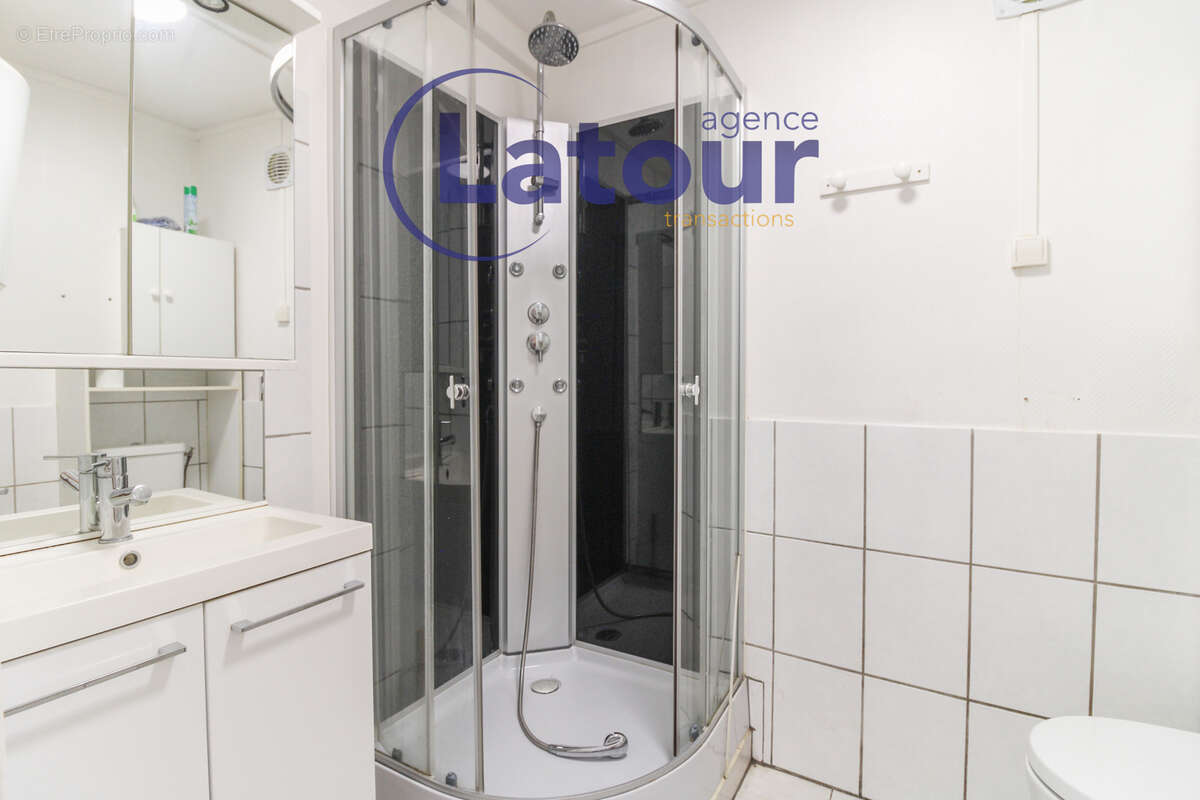 Nonancourt. appartement deux pieces avec cave. - photo 4