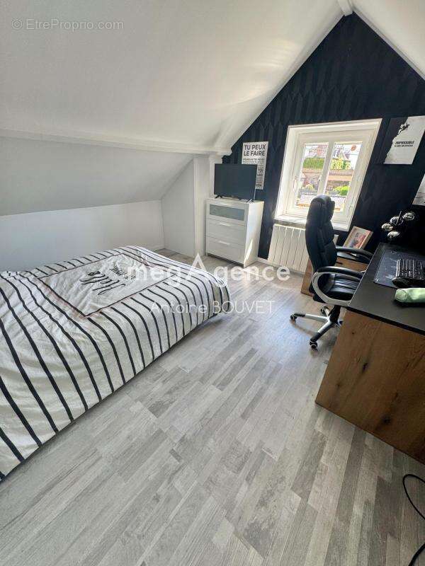 Pavillon individuel, 8 pièces, 180 m2 - photo 16