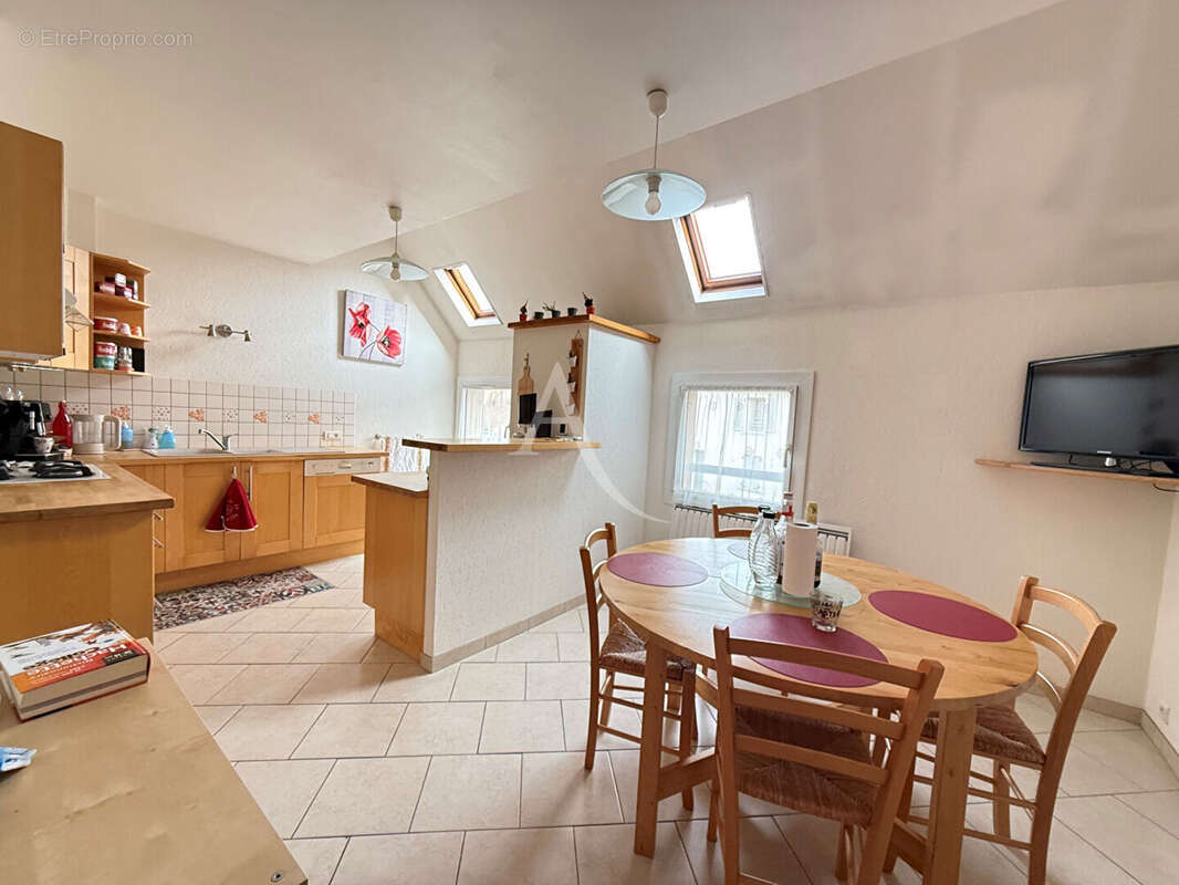 Maison à LE CHATELET-EN-BRIE