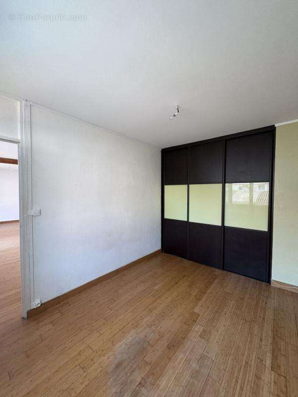 Appartement à SAINTE-CATHERINE