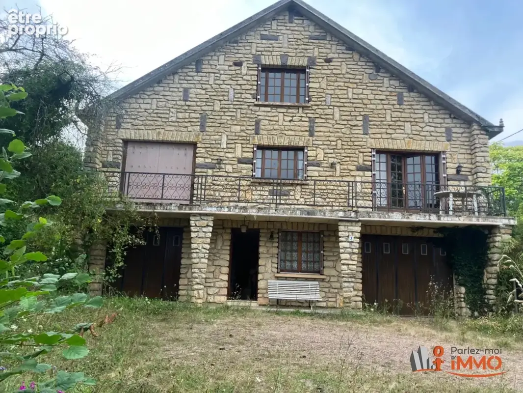 Villa sur sol sous en pierres située au bout d'une impasse... - photo 2