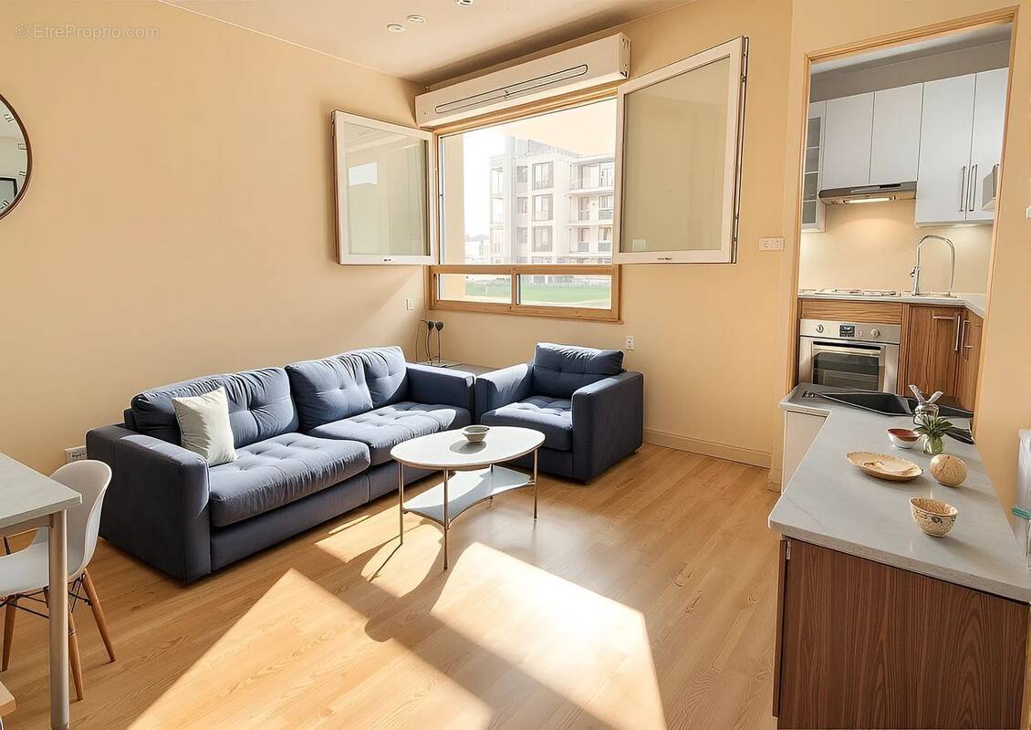 Appartement à COURBEVOIE