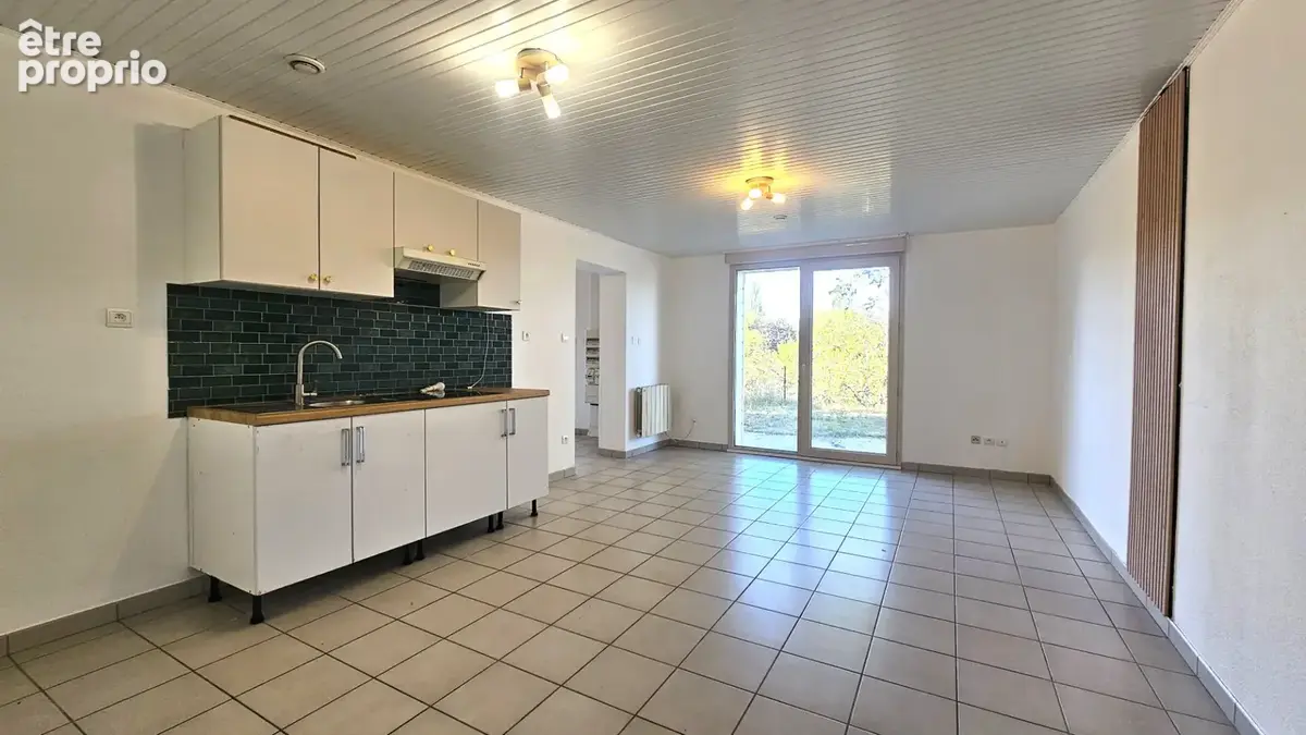 St Genix Les Villages -  3 pièce(s)  Rez de jardin -76.93 m2 + garage - photo 5