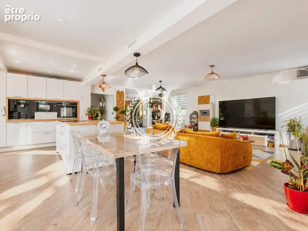 Maison 9 pièces 250 m² à vendre à Chelles (77500) - photo 3
