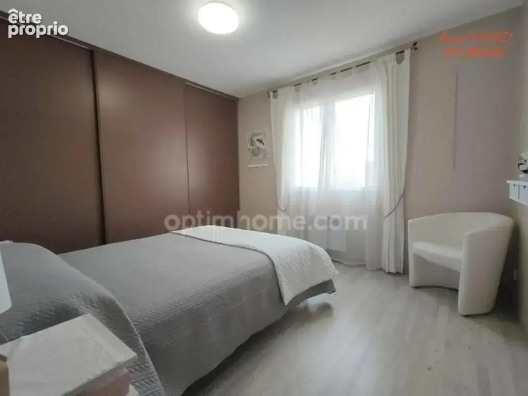 FILLOLS – Villa 4 faces sur 2 785 m², vue montagnes et dépendance - photo 8