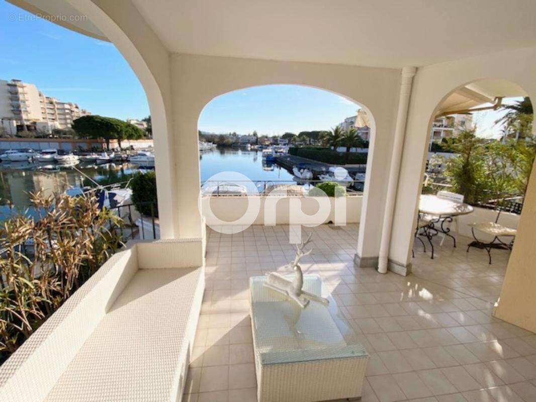 Proche des commodités île de cannes marina vue degagée prestation haut de gamme - photo 3