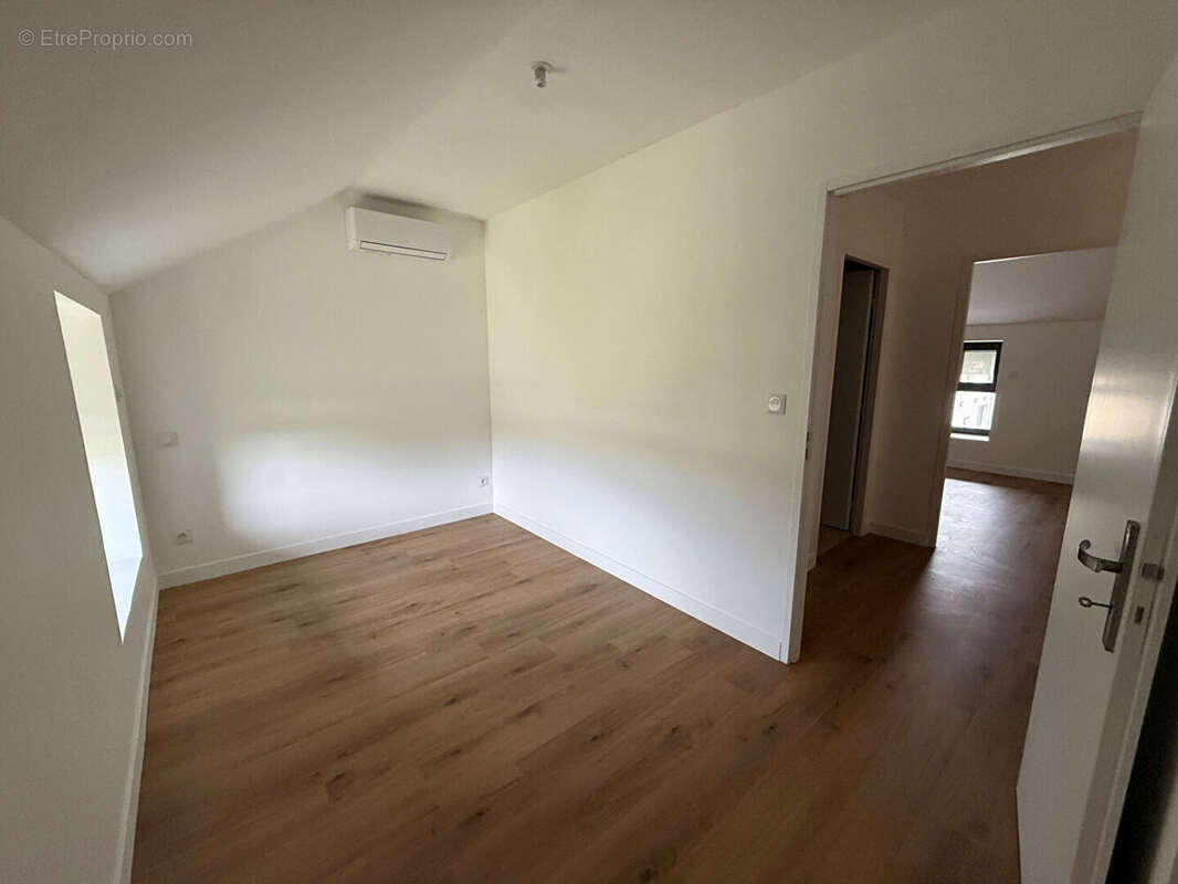 Appartement à CHATILLON-SUR-CHALARONNE