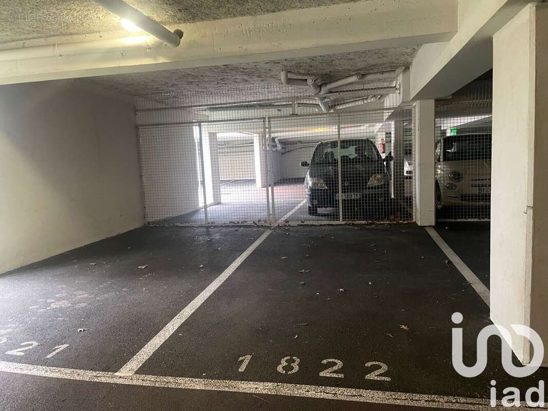 Parking 12 m² à Bordeaux  - photo 2