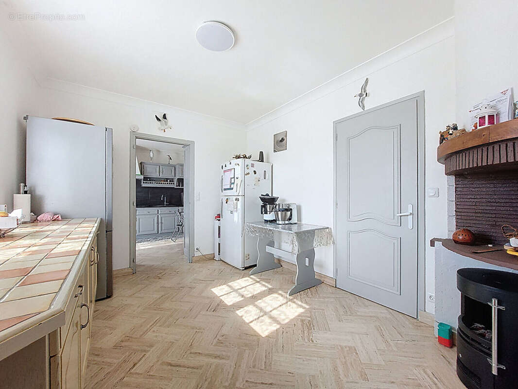 Maison à FROIDFOND
