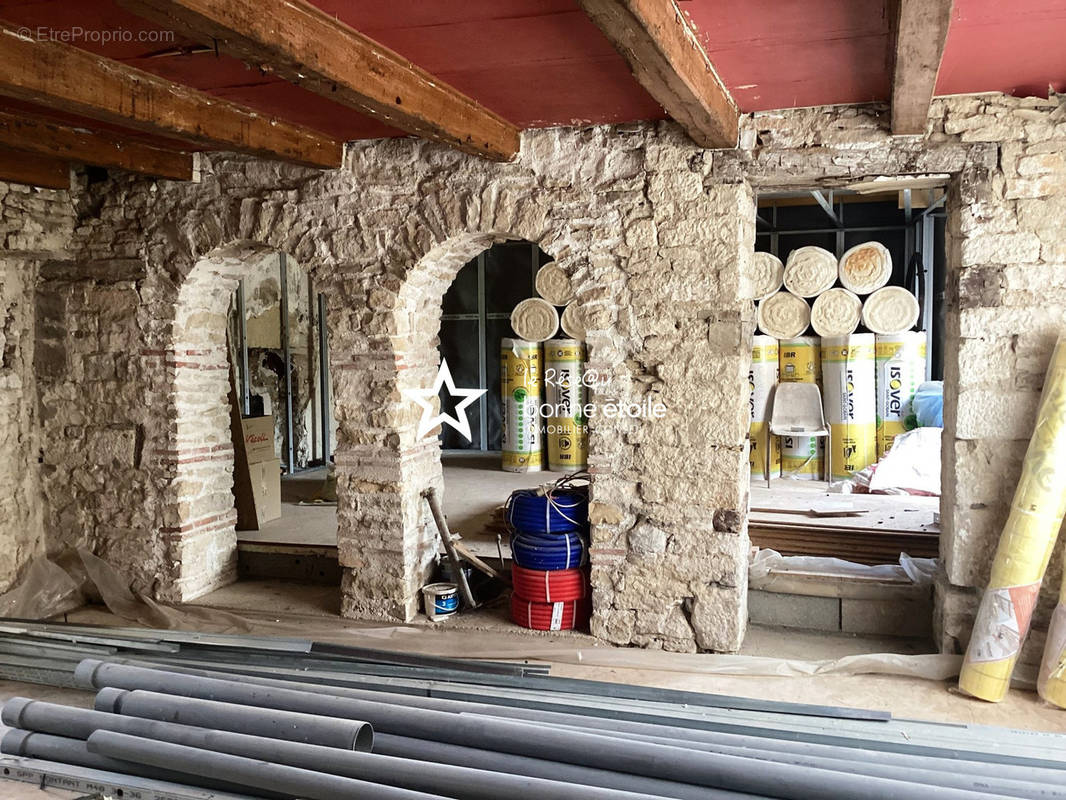 Maison à COLOMBEY-LES-DEUX-EGLISES