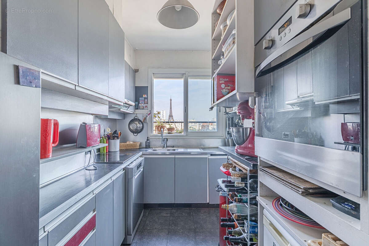 Appartement à PARIS-15E