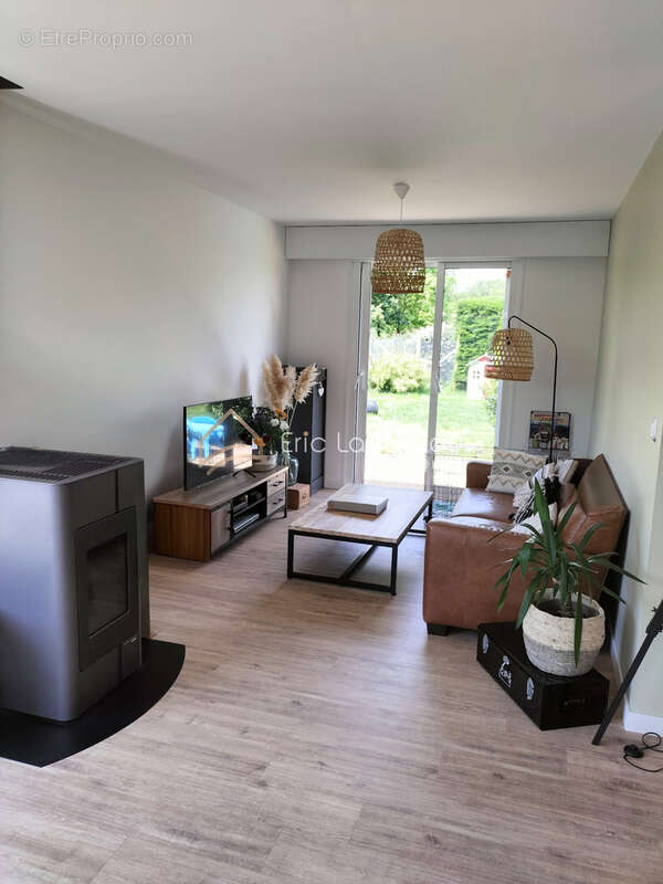 Maison entièrement rénovée   Cadre champêtre, 3 chambres, à 2 minutes du bourg de Talmont Saint Hilaire - photo 2