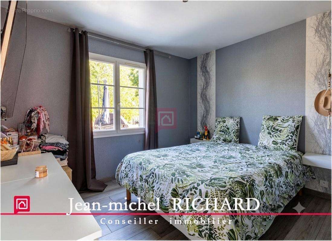 Maison Mur De Sologne 6 pièce(s) 159 m2 - photo 6