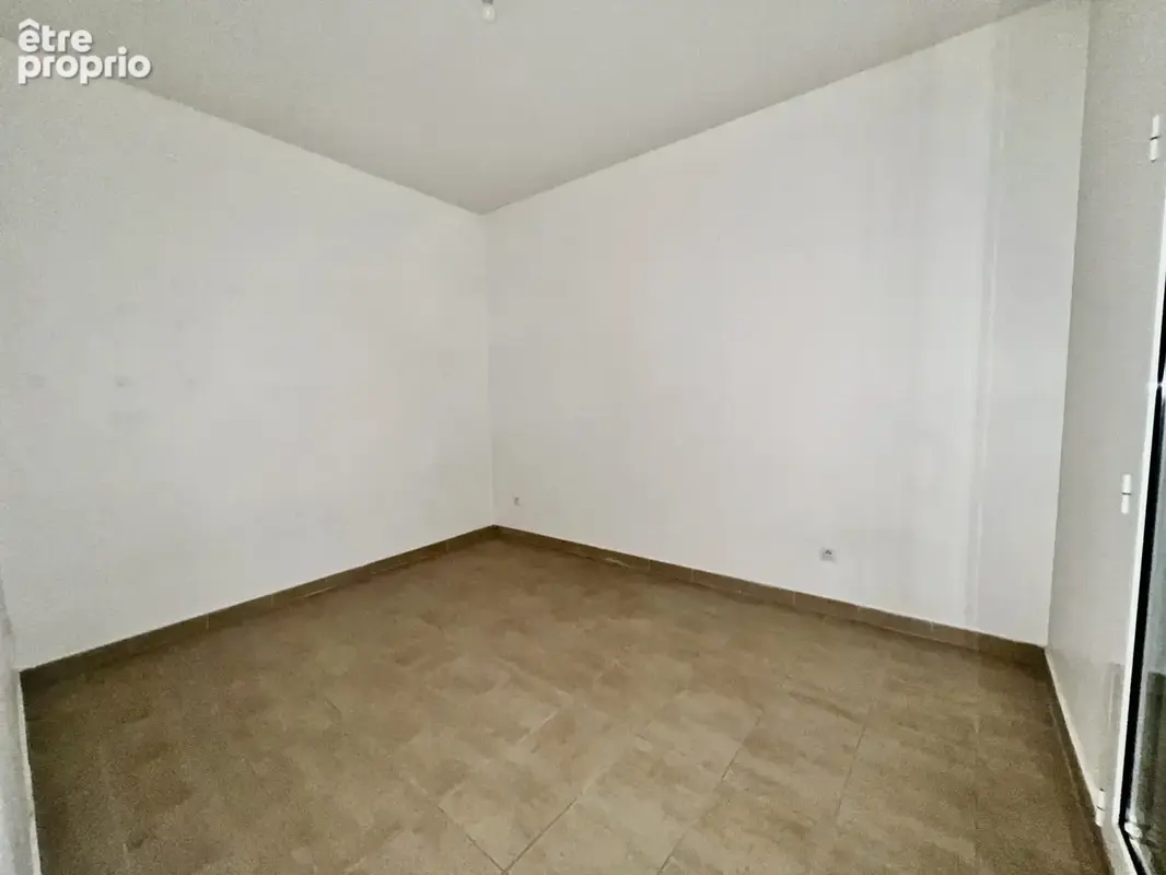 Appartement 6 pièces 115 m² à vendre à Orleans (45000) - photo 4