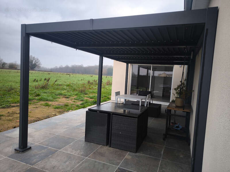 Maison à LA CHAPELLE-D'ALIGNE