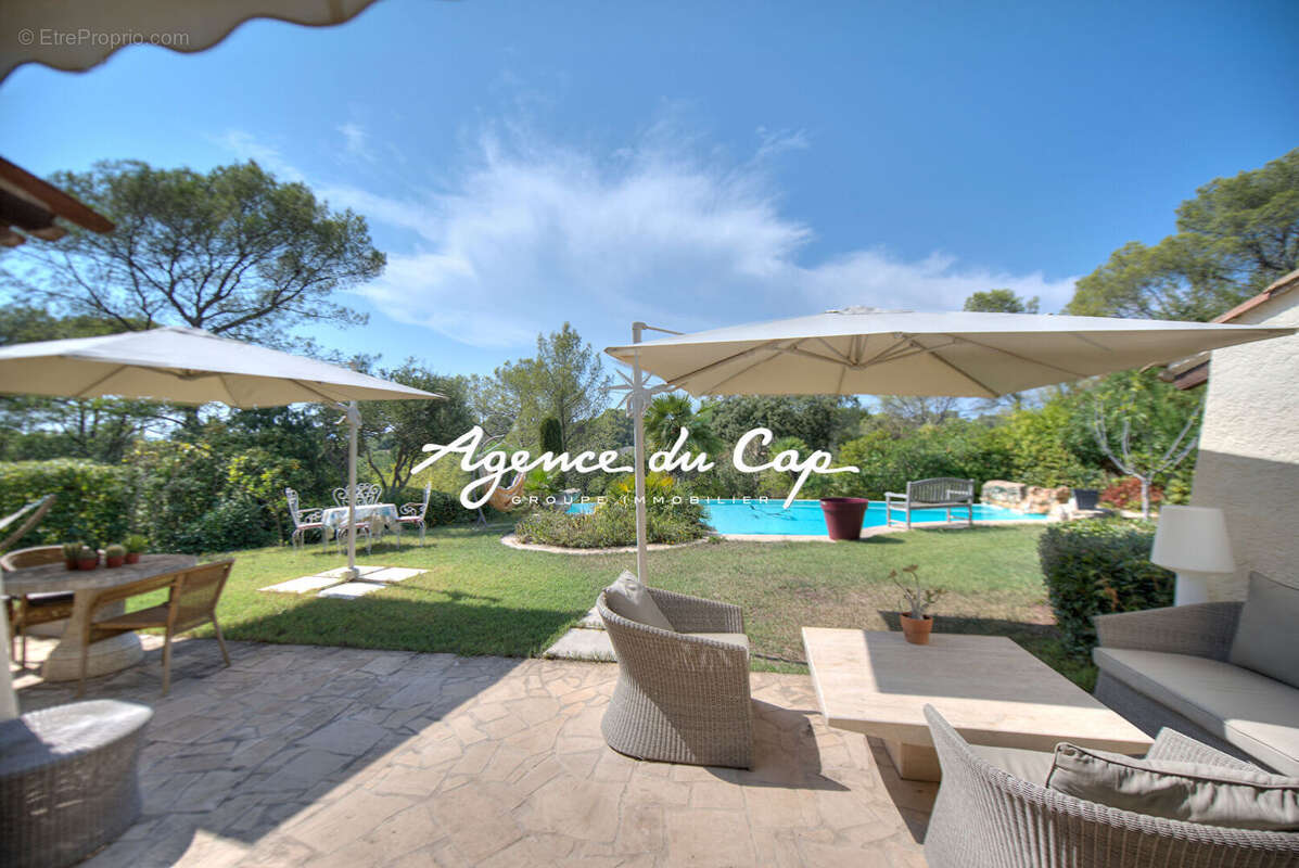 Maison à SAINT-RAPHAEL