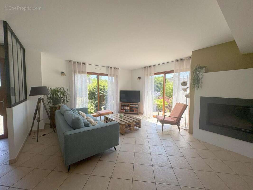 Maison 200 m² à Sartilly  - photo 6