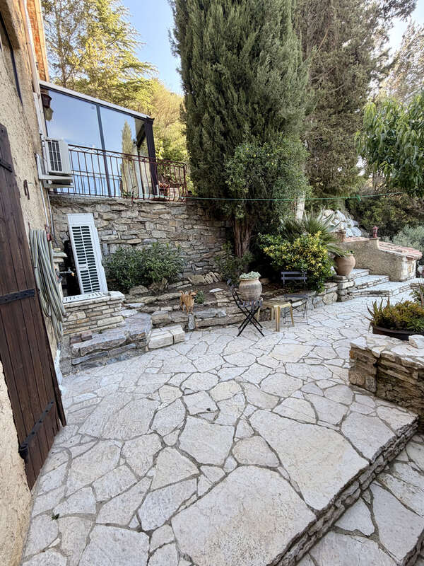 Maison à VILLENEUVE-LES-CORBIERES