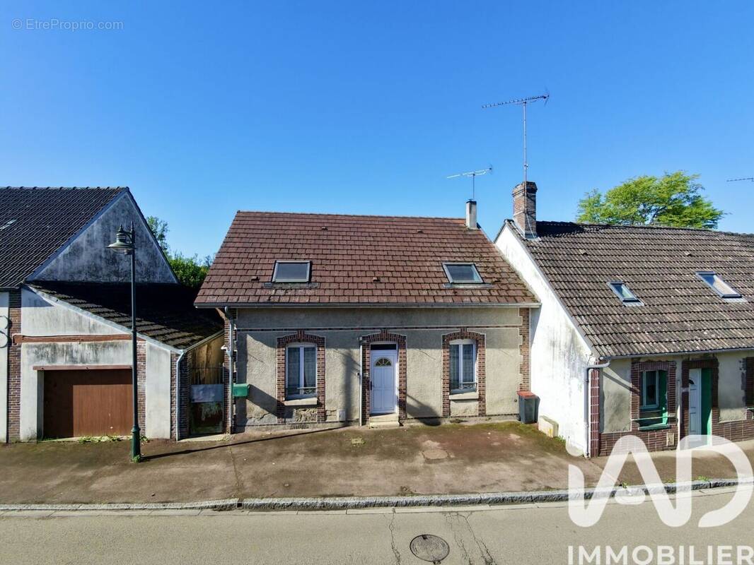 Photo 1 - Maison à CHATEAU-RENARD