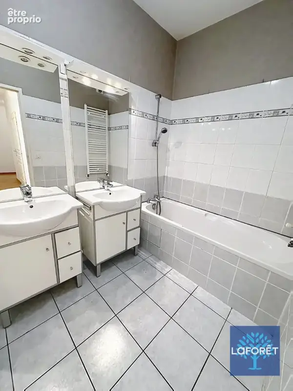 Nancy centre -parc charles iii    appartement de 69,24 m²  2 chambres balcon  dpe c et parking sous-sol - photo 6