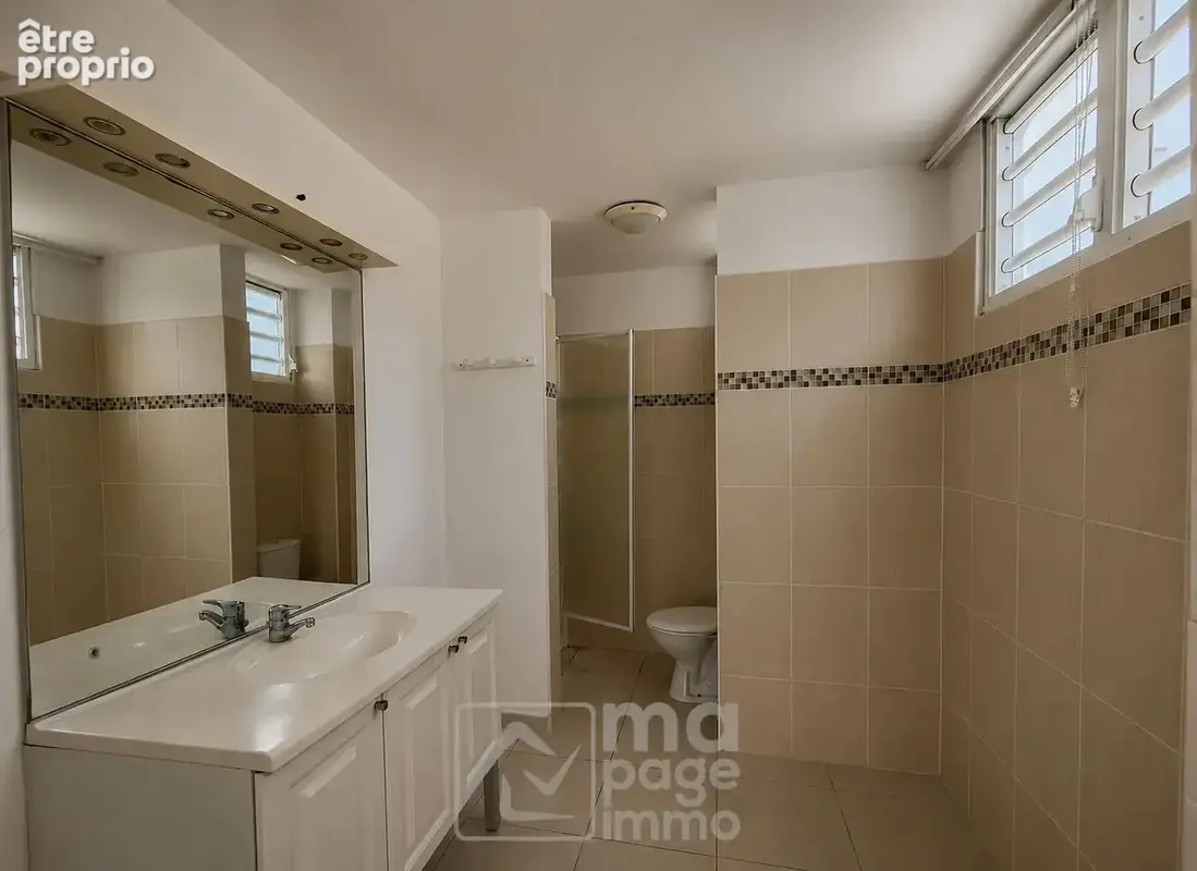 Vaste Appt T4 de 140 m2, Schoelcher - photo 9