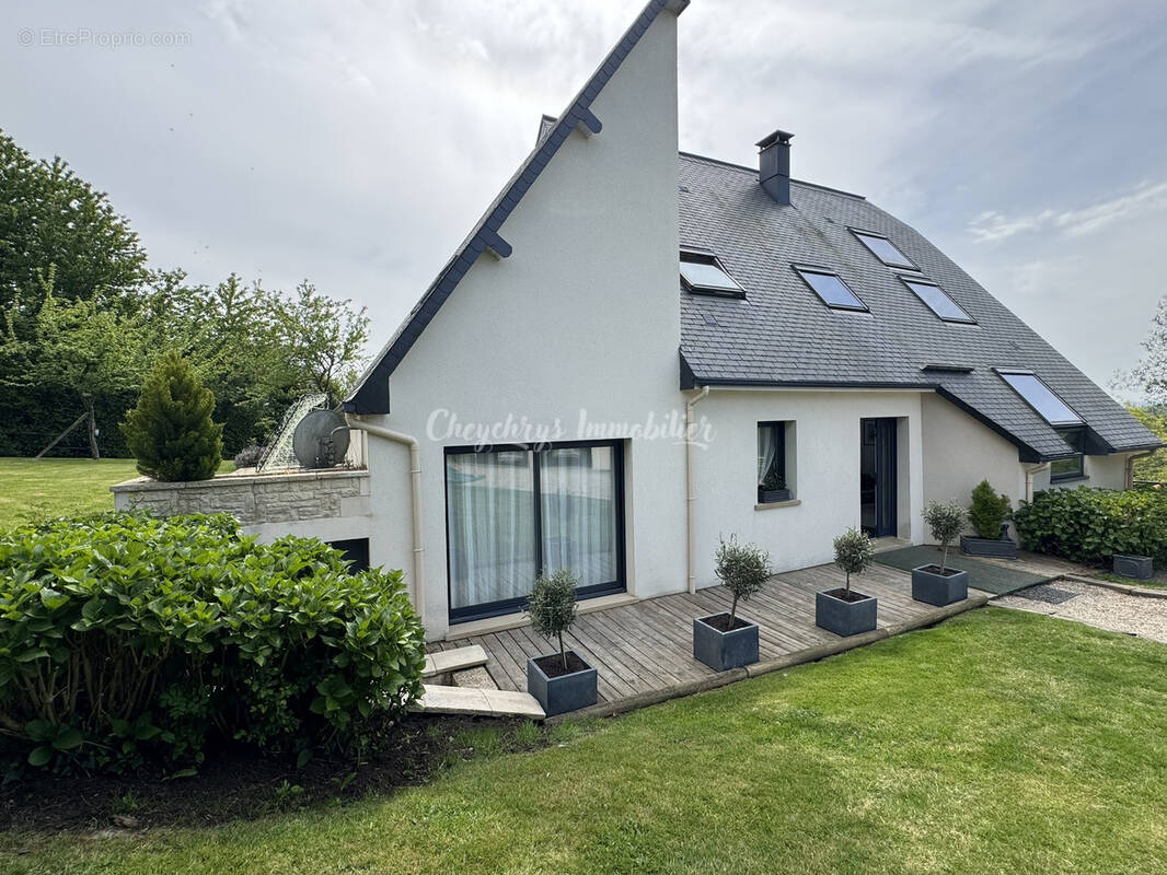 Maison à SAINT-GATIEN-DES-BOIS