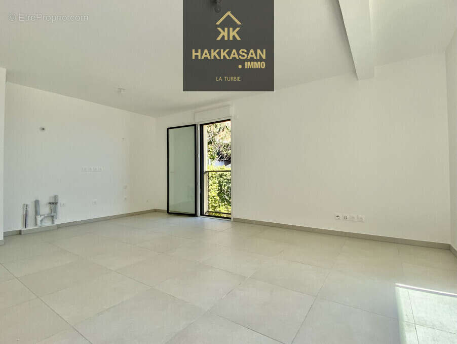 Appartement à LA TURBIE