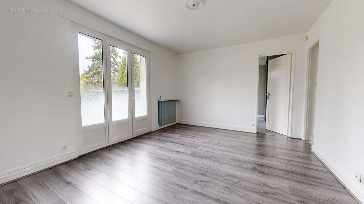 Appartement à LE RAINCY
