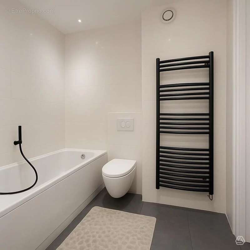 Appartement à VILLENEUVE-LOUBET