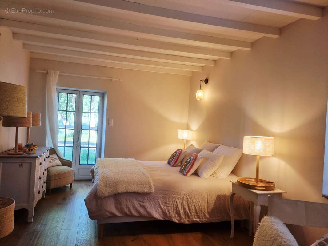 Maison à BAZAS