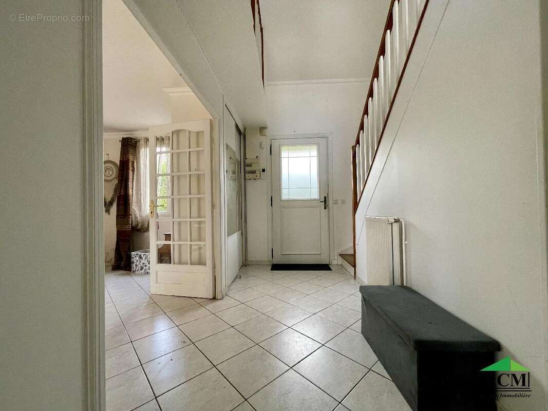 Maison à MERY-SUR-OISE