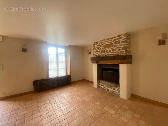 Maison à LES FORGES