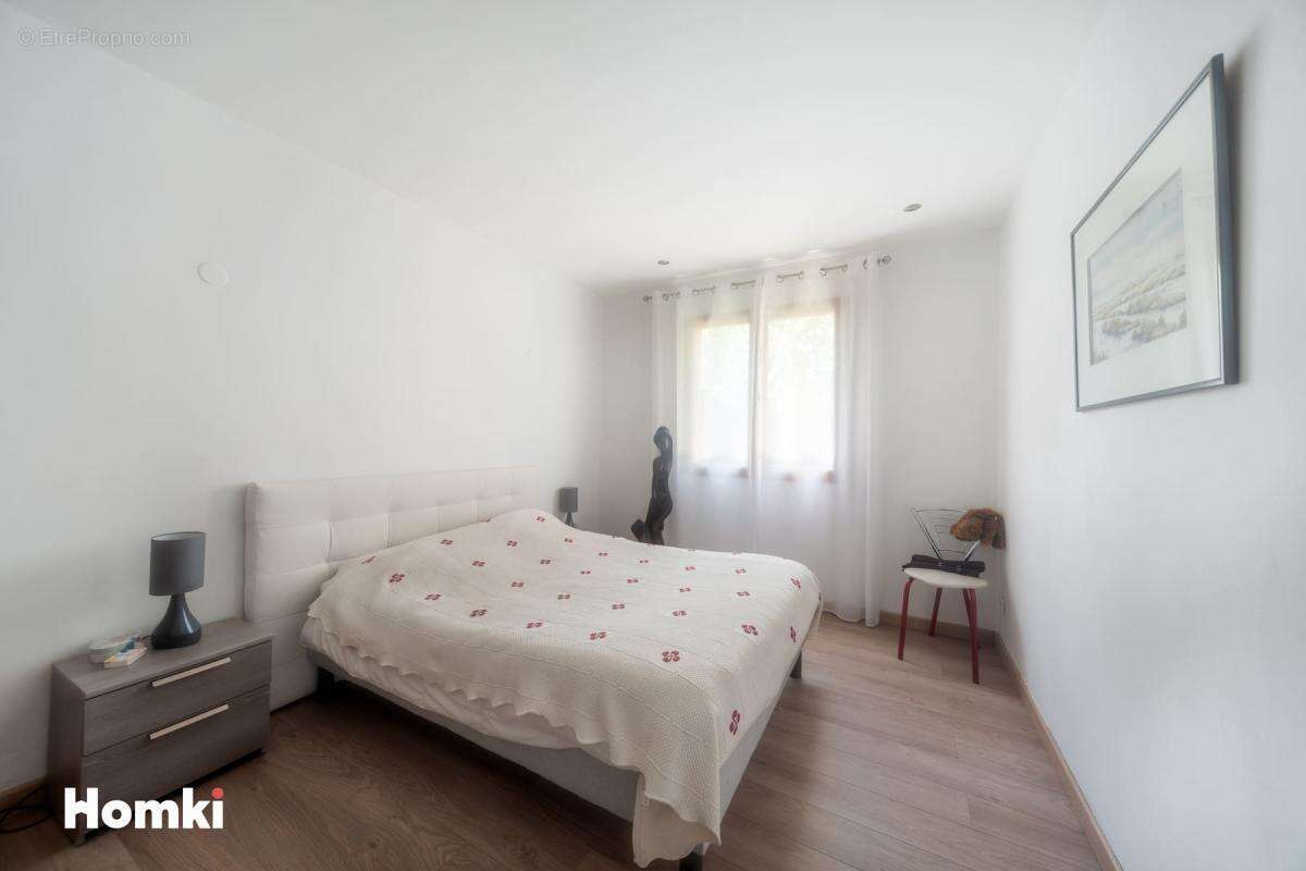 Maison à MEZERIAT